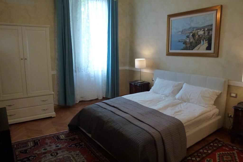 Lady Verona Residence Room photo